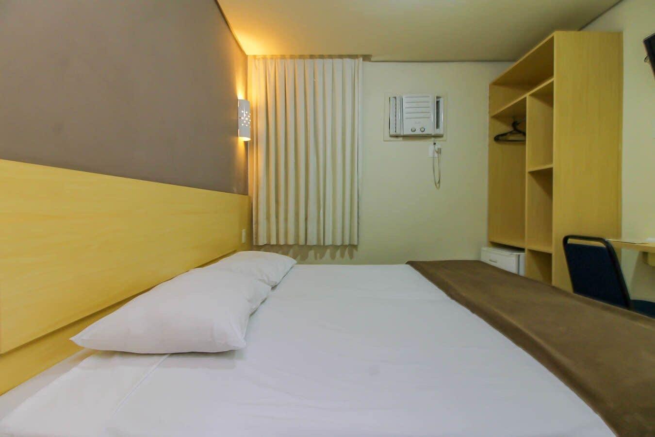 Hotel Coral Express, Proximo Ao Hospital Mae De Deus, Shopping Barra 3*