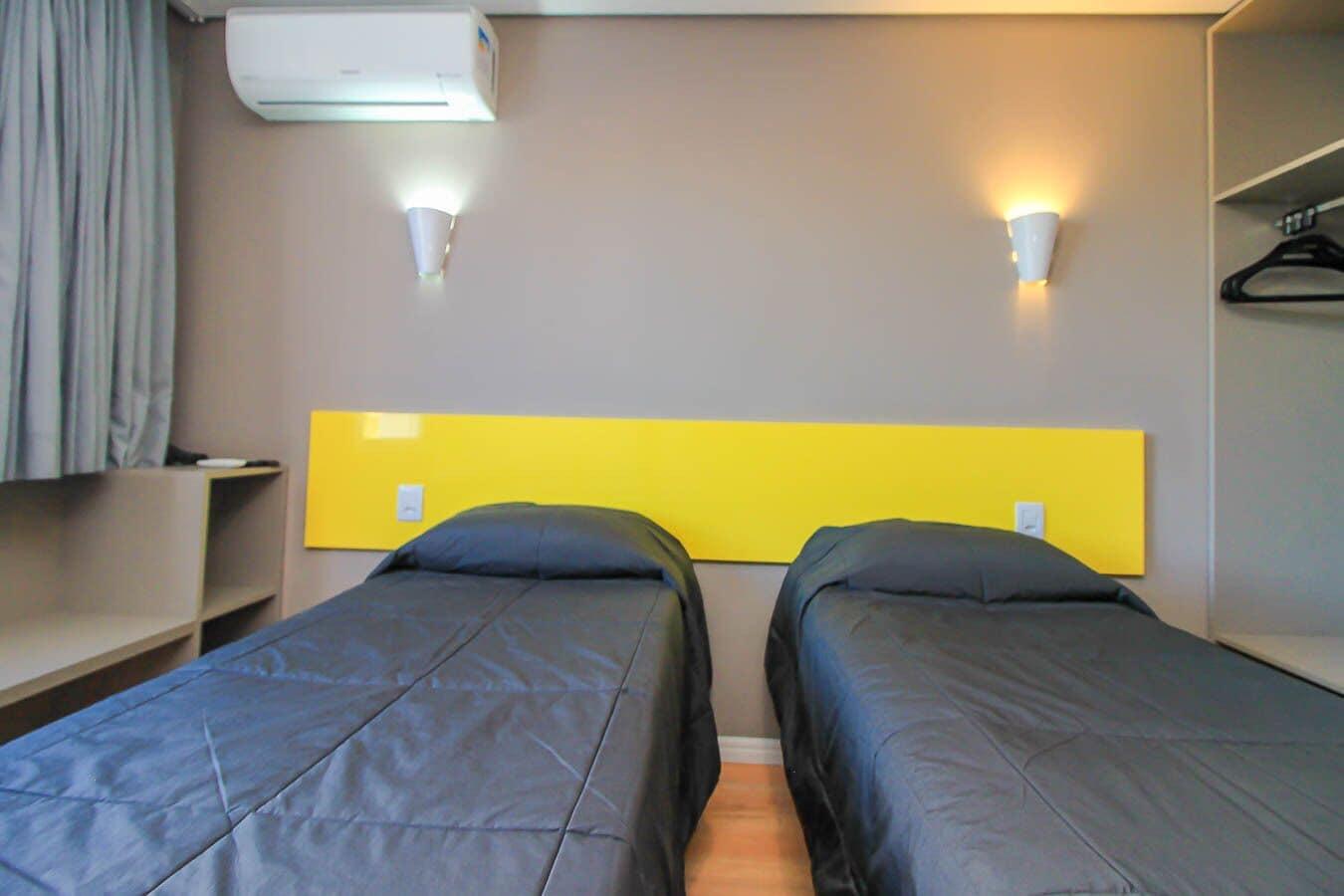 Hotel Coral Express, Proximo Ao Hospital Mae De Deus, Shopping Barra 3*