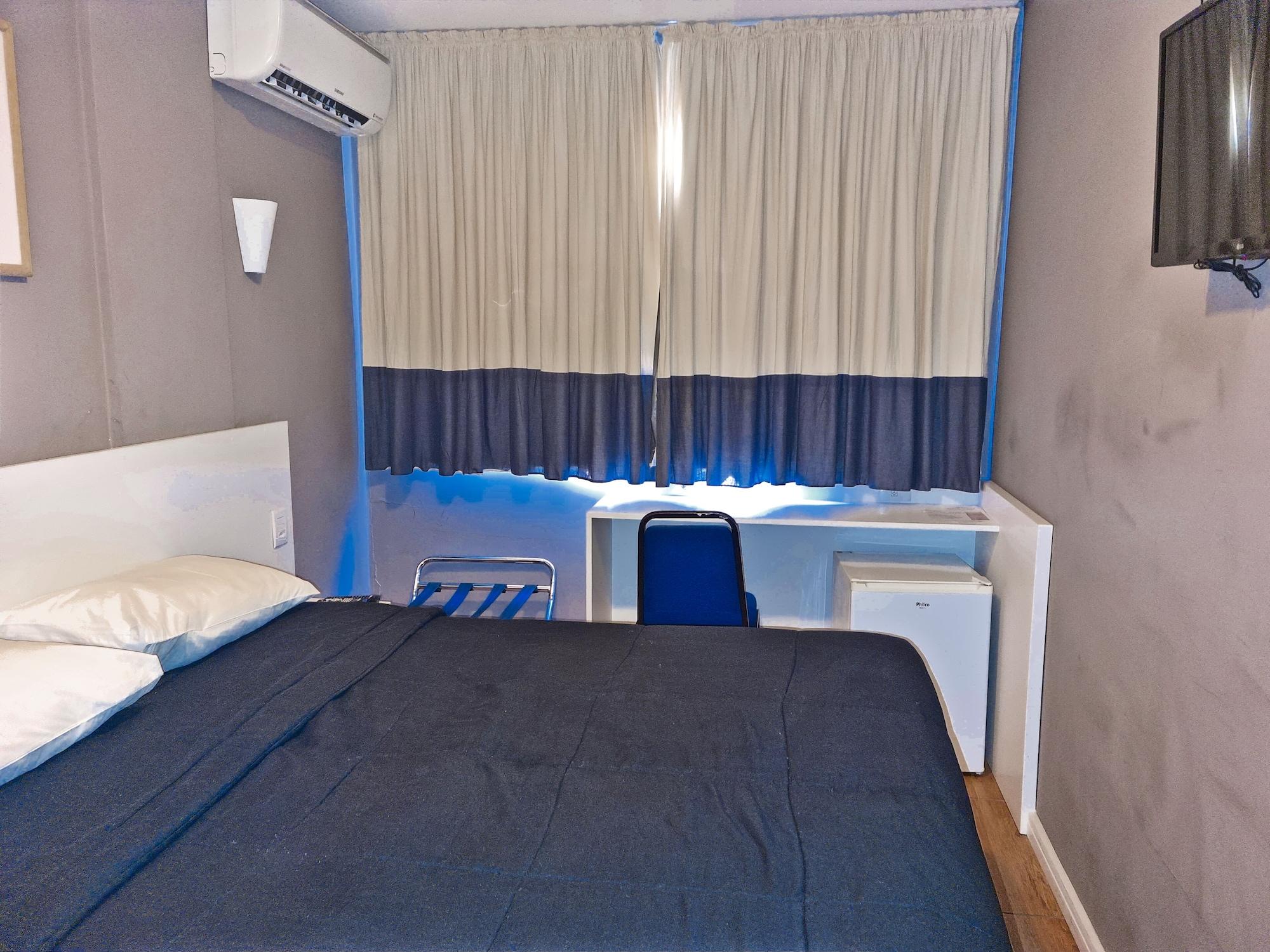 Hotel Coral Express, Proximo Ao Hospital Mae De Deus, Shopping Barra 3*