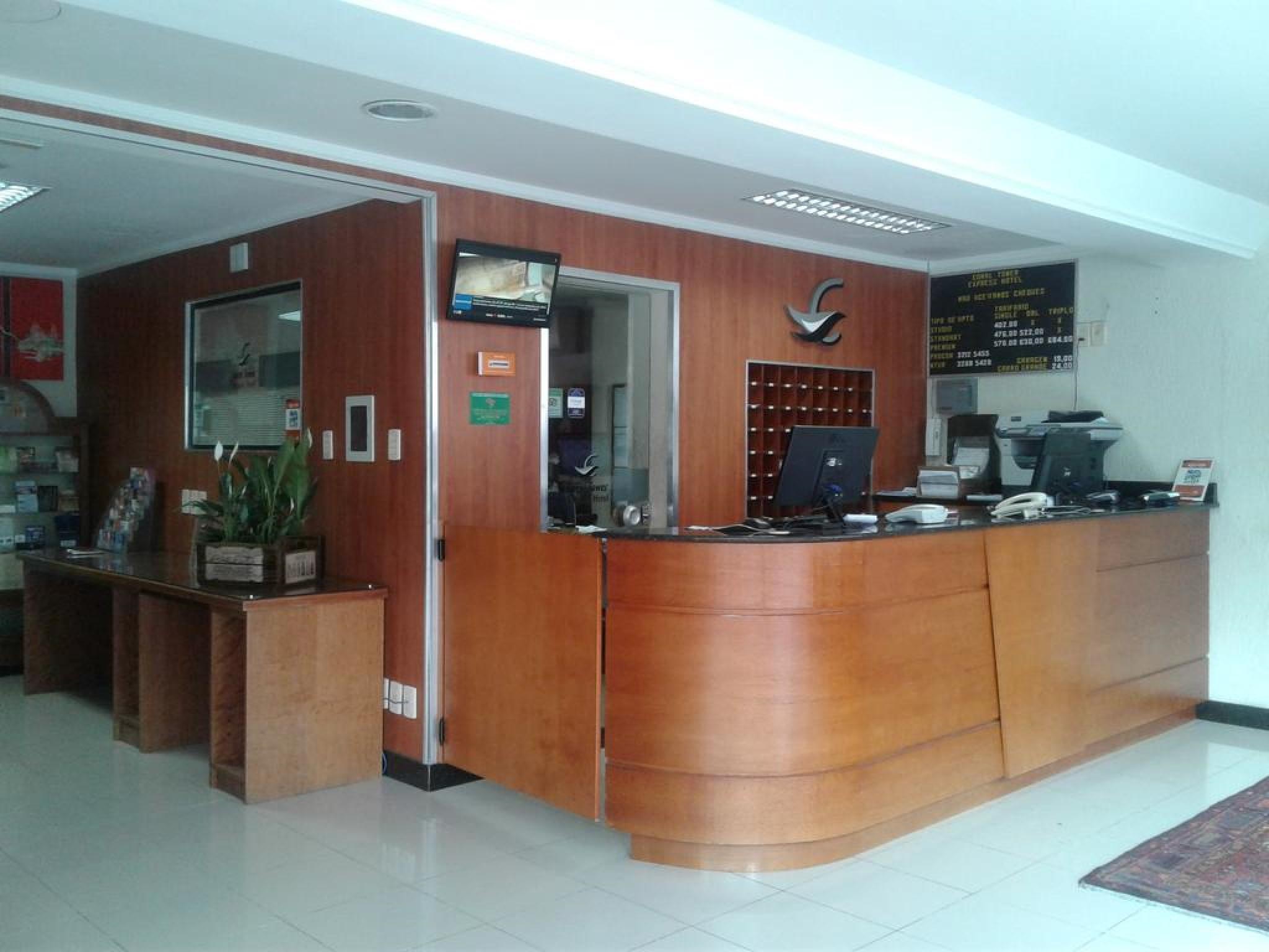 Coral Express, Proximo Ao Hospital Mae De Deus, Shopping Barra 3*